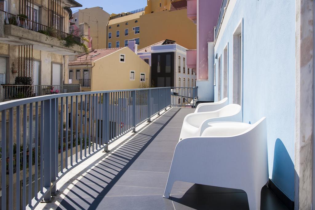 Joivy Joyful 2Br Apt With Terrace Nearby Sao Bento Palace Lisboa Exteriör bild