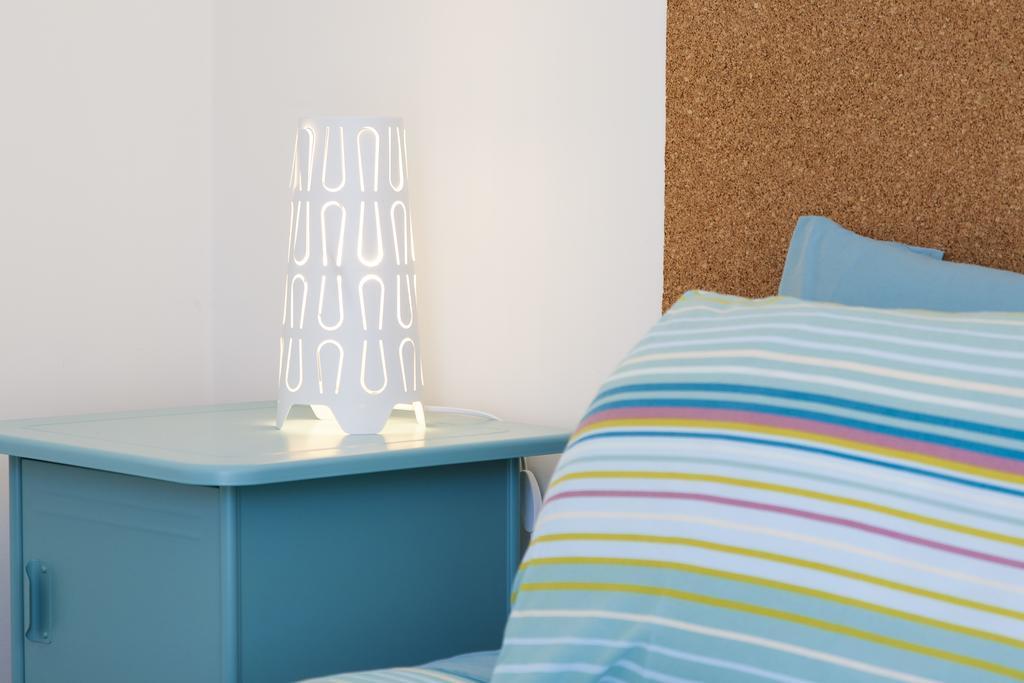 Joivy Joyful 2Br Apt With Terrace Nearby Sao Bento Palace Lisboa Exteriör bild